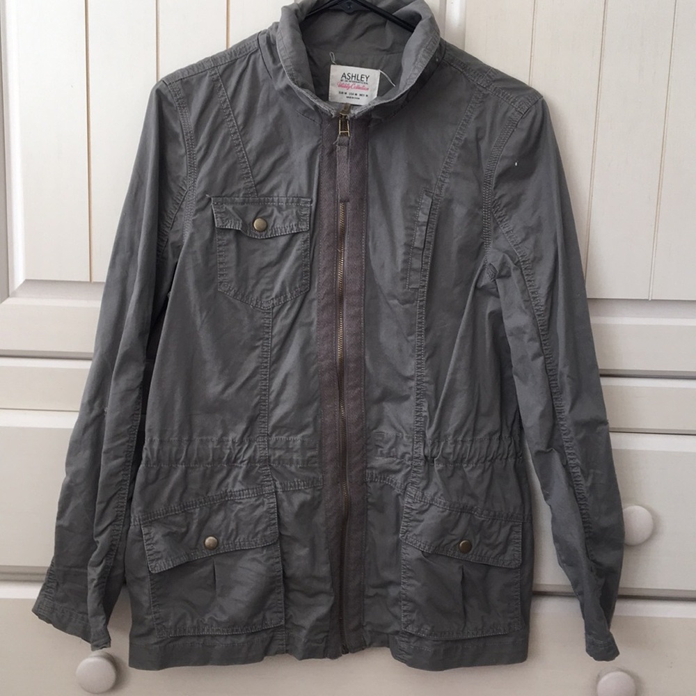 Never worn taupe utility jacket.